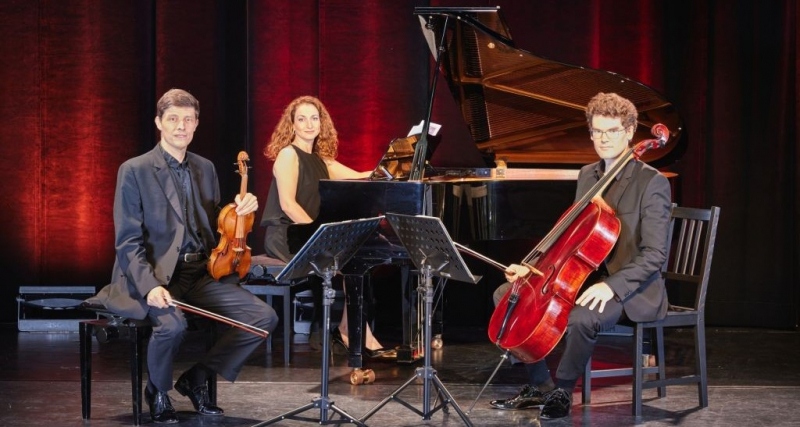 Trio Henschel